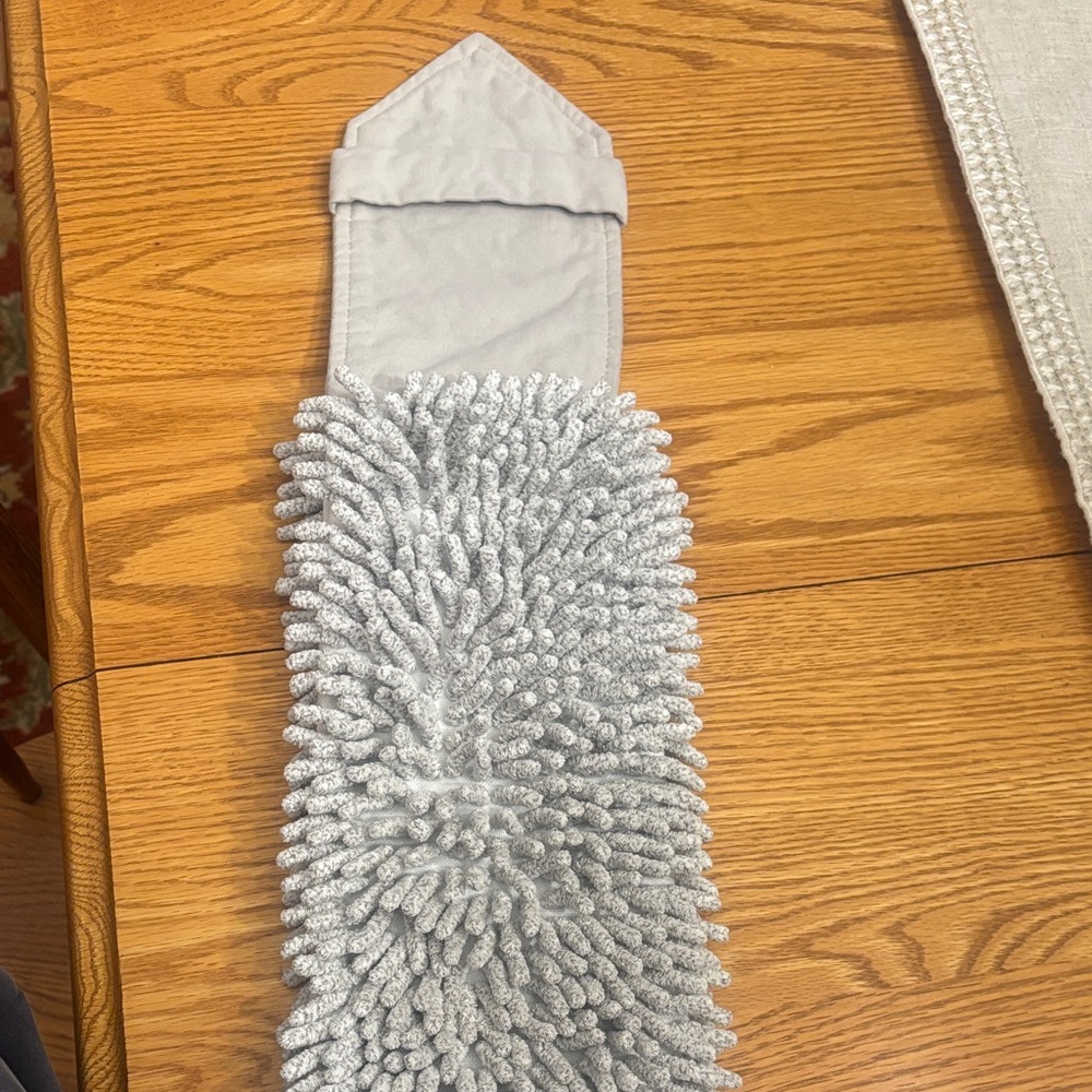 Norwex Light Gray Chenille Hand Towel with Pinecone Embroidery - Picture 3 of 5